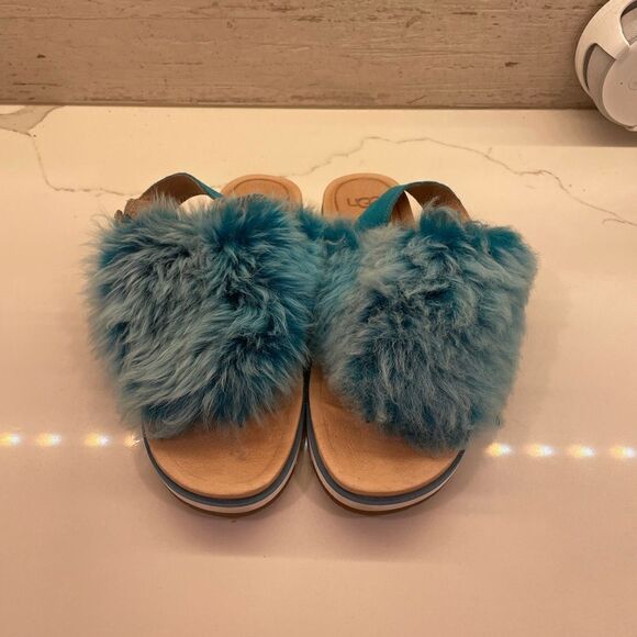 UGG teal blue fuzzy slippers sz 8.5 - Picture 2 of 5